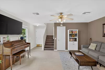 8716 Davis Oaks Trail, Austin, TX 78748 - Photo 9