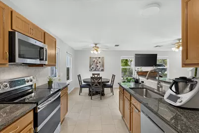 8716 Davis Oaks Trail, Austin, TX 78748 - Photo 13