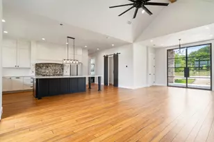 21409 Vista Estates Dr, Spicewood, TX 78669 - Photo 13