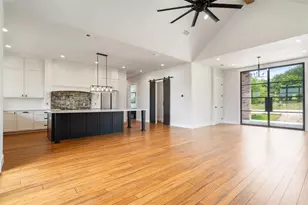 21409 Vista Estates Dr, Spicewood, TX 78669 - Photo 13