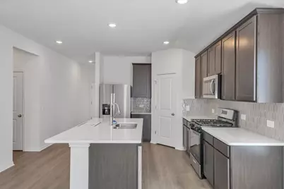 5020 Hazelnut Lane, Del Valle, TX 78617 - Photo 13