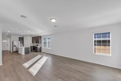 5020 Hazelnut Lane, Del Valle, TX 78617 - Photo 17