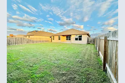 704 Silver Wing Drive, Austin, TX 78725 - Photo 15