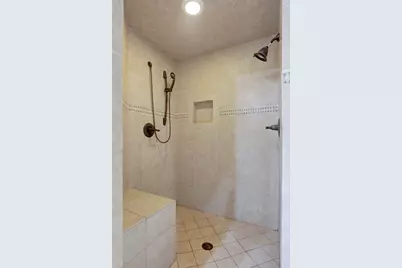 1250 County Road 200, Liberty Hill, TX 78642 - Photo 31