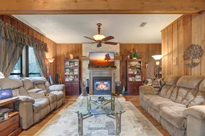 1250 County Road 200, Liberty Hill, TX 78642 - Photo 17