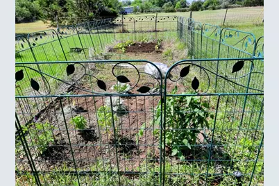 1250 County Road 200, Liberty Hill, TX 78642 - Photo 39