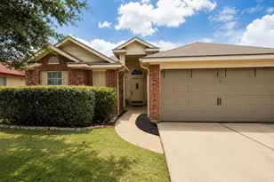 105 Quartz Dr, Jarrell, TX 76537 - Photo 17