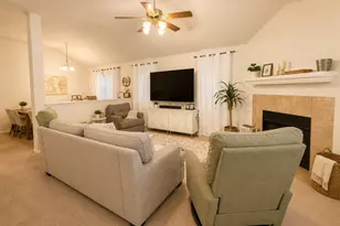 105 Quartz Dr, Jarrell, TX 76537 - Photo 5