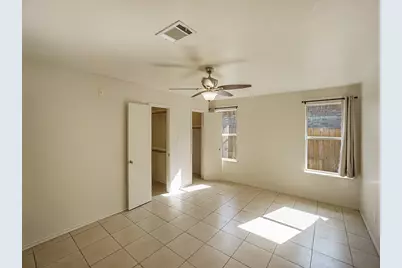 121 Shenandoah Trail, Elgin, TX 78621 - Photo 9