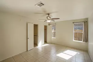 121 Shenandoah Trail, Elgin, TX 78621 - Photo 9