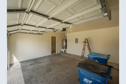 121 Shenandoah Trail, Elgin, TX 78621 - Photo 23