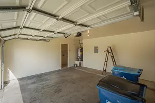 121 Shenandoah Trail, Elgin, TX 78621 - Photo 23