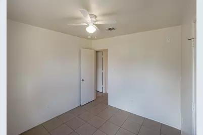 121 Shenandoah Trail, Elgin, TX 78621 - Photo 13