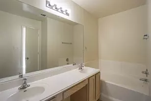 121 Shenandoah Trail, Elgin, TX 78621 - Photo 15