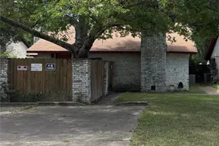 3103 Edgedale Dr, Austin, TX 78723 - Photo 13