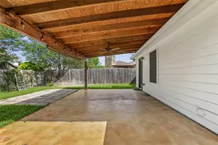 2060 Constellation Dr, Buda, TX 78610 - Photo 3