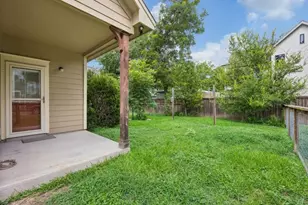 3211 Holton St, Austin, TX 78702 - Photo 25