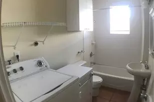 613 W 37th St, Austin, TX 78705 - Photo 7