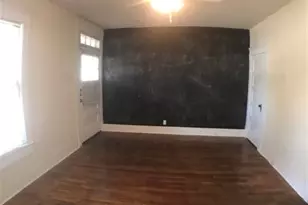 613 W 37th St, Austin, TX 78705 - Photo 3