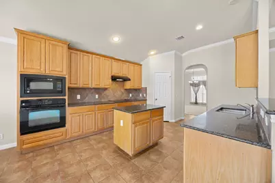 104 S Buckboard, Liberty Hill, TX 78642 - Photo 39