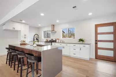 5400 Salem Hill Drive, Austin, TX 78745 - Photo 11