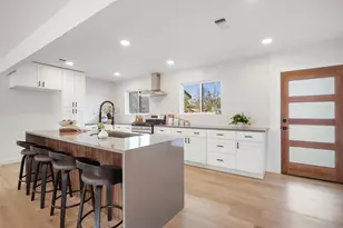 5400 Salem Hill Dr, Austin, TX 78745 - Photo 11