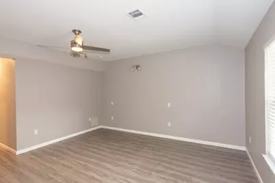 400 S Guadalupe, Granger, TX 76530 - Photo 17