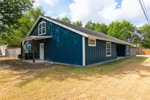 400 S Guadalupe, Granger, TX 76530 - Photo 3