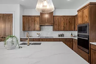 11144 Golden Eagle Ave, Salado, TX 76571 - Photo 9