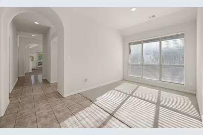 2221 Village View Loop, Pflugerville, TX 78660 - Photo 7