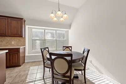 2221 Village View Loop, Pflugerville, TX 78660 - Photo 11