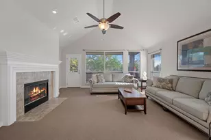 2221 Village View Loop, Pflugerville, TX 78660 - Photo 13