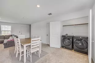 2406 Windrow Ln, Lockhart, TX 78644 - Photo 15