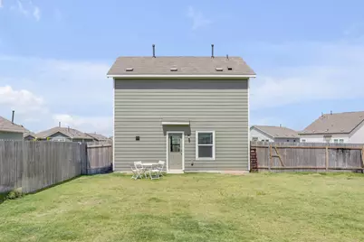 2406 Windrow Lane, Lockhart, TX 78644 - Photo 23