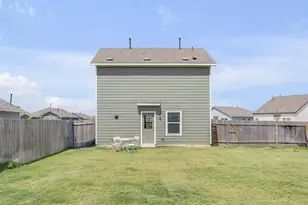 2406 Windrow Ln, Lockhart, TX 78644 - Photo 23