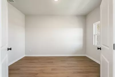 157 Jans Way, Georgetown, TX 78626 - Photo 7