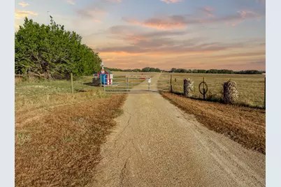 853 County Road 4390, Kempner, TX 76539 - Photo 1