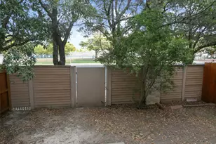 2100 Pipers Field Dr, Austin, TX 78758 - Photo 31
