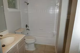 2100 Pipers Field Dr, Austin, TX 78758 - Photo 25