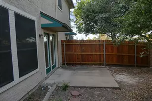 2100 Pipers Field Dr, Austin, TX 78758 - Photo 33