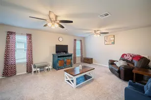 341 Blue Sage Dr, Leander, TX 78641 - Photo 15