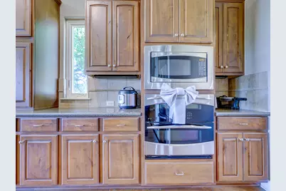 3122 Castellano Way, Cedar Park, TX 78613 - Photo 9