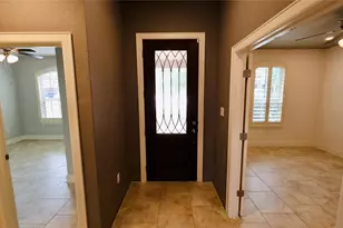 239 Bamberger Ave, New Braunfels, TX 78132 - Photo 5