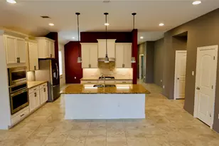 239 Bamberger Ave, New Braunfels, TX 78132 - Photo 7