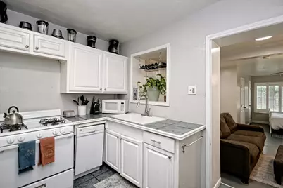 3409 Banton Road #B, Austin, TX 78722 - Photo 5