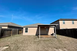 113 Robertson Ln, Jarrell, TX 76537 - Photo 39