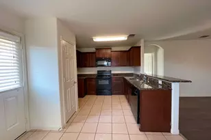 113 Robertson Ln, Jarrell, TX 76537 - Photo 11