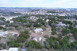 150 Mikes Way, Leander, TX 78641 - Photo 7