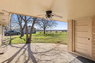 950 S Fm 486, Thorndale, TX 76577 - Photo 19