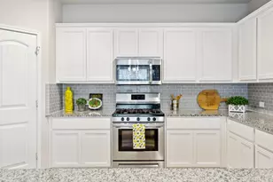 2072 Port Ellen Dr, Round Rock, TX 78664 - Photo 9